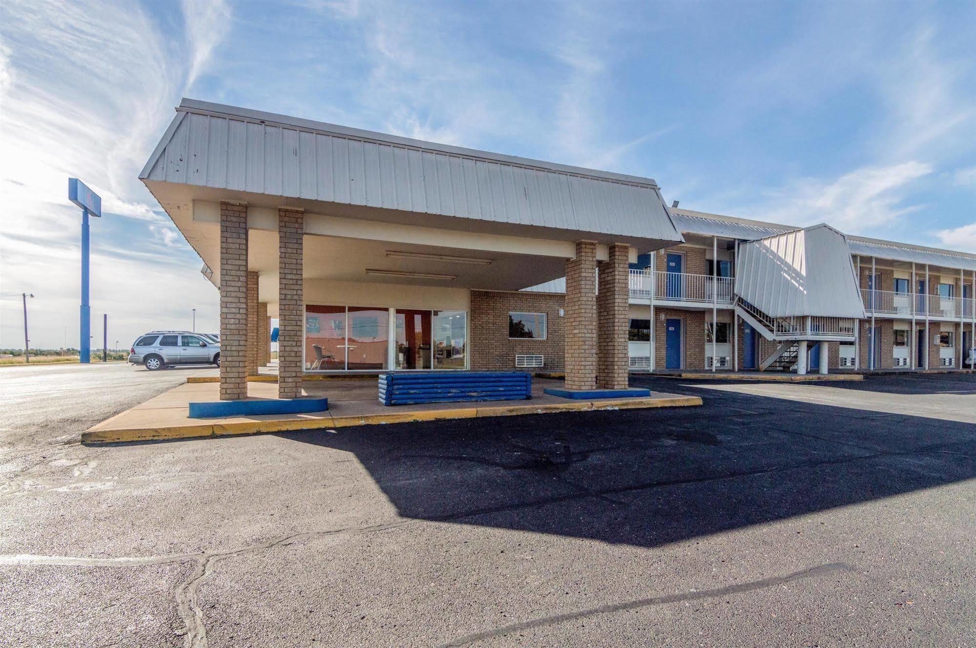 Motel 6-Clinton, Ok Екстериор снимка